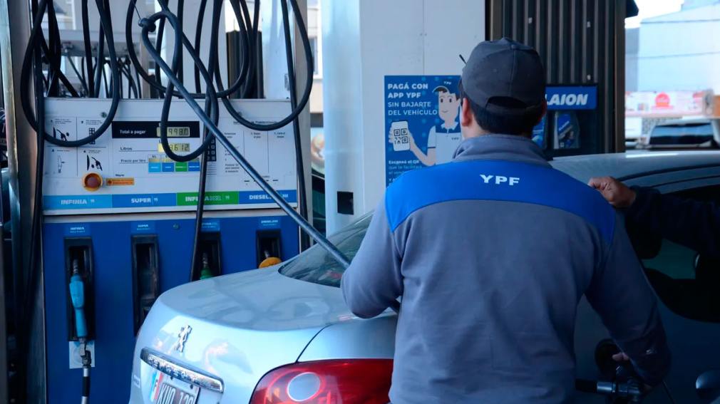 YPF ARRANCA EL AÑO CON UN AUMENTO DEL 1,75% EN COMBUSTIBLES